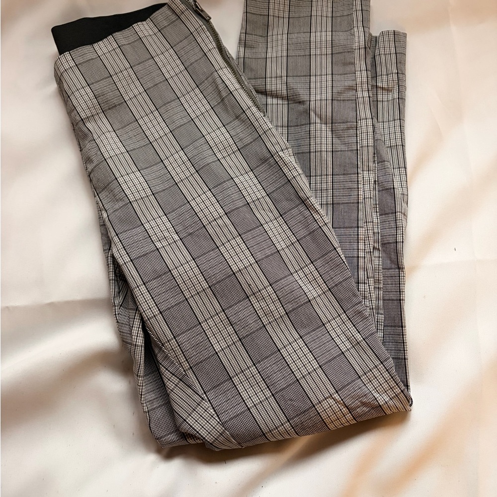 Women’s Plaid Gray Pants